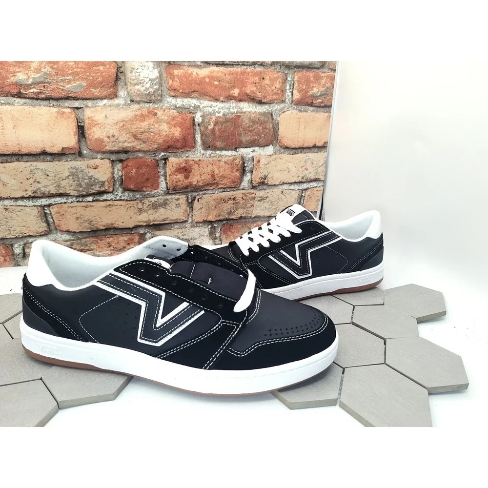 Vans Lowland 2.0 Men's Sneakers Black White Gum Size 11 US New 2024 - Picture 2 of 10